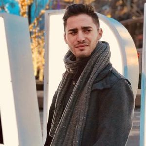 Meet your Posher, Holden